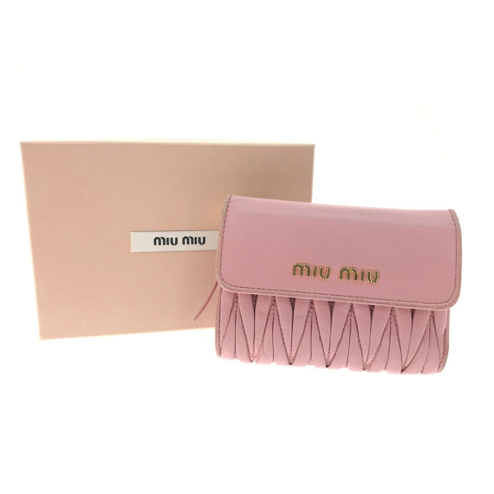 Miu Miu Matelasse Leather Wallet Pink